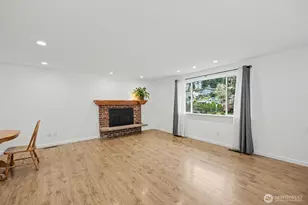 19026 63rd St E, Lake Tapps, WA 98391 - Photo 5