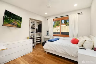 14625 SE 14th Street, Bellevue, WA 98007 - Photo 23