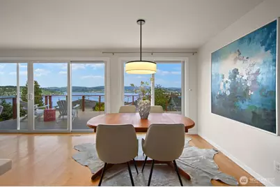 9818 63rd Avenue S, Seattle, WA 98118 - Photo 15