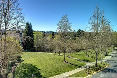 9080 162nd Place NE #2202, Redmond, WA 98052 - Photo 27