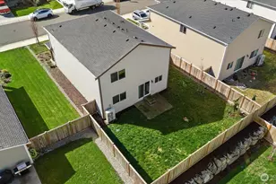 13477 195 St E, Graham, WA 98338 - Photo 23