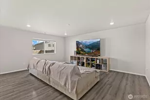 13477 195 St E, Graham, WA 98338 - Photo 3