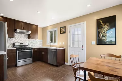 4605 49th Avenue S, Seattle, WA 98118 - Photo 11