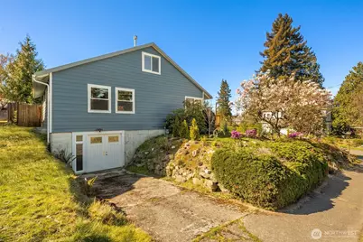 4605 49th Avenue S, Seattle, WA 98118 - Photo 31