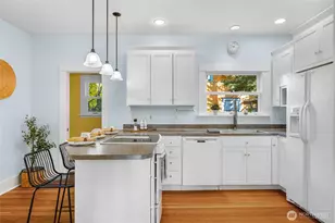 2815 S 8th St, Tacoma, WA 98405 - Photo 15