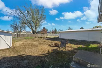 116 SW 9th Street, College Place, WA 99324 - Photo 21
