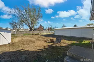 116 SW 9th St, College Place, WA 99324 - Photo 21