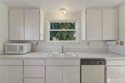 116 SW 9th Street, College Place, WA 99324 - Photo 13