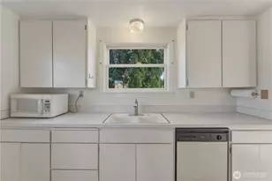 116 SW 9th St, College Place, WA 99324 - Photo 13