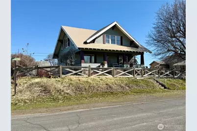 215 NW Cole Avenue, Wilbur, WA 99185 - Photo 1