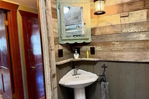 215 NW Cole Ave, Wilbur, WA 99185 - Photo 21