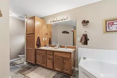 260 Trinity Drive, Castle Rock, WA 98611 - Photo 19