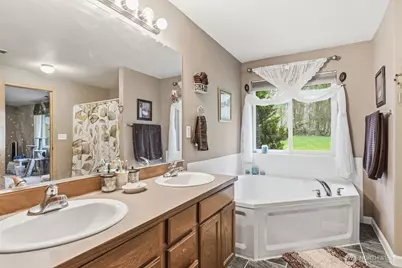 260 Trinity Drive, Castle Rock, WA 98611 - Photo 21