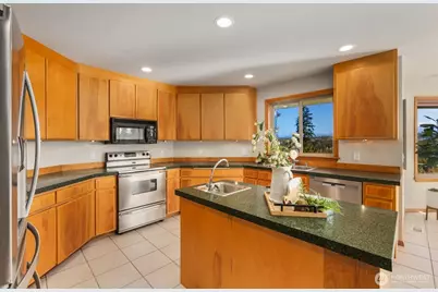 7429 129th Drive SE, Snohomish, WA 98290 - Photo 17