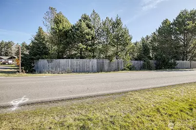 628 E Chance A La Mer NE, Ocean Shores, WA 98569 - Photo 7