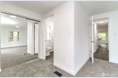 60 E Balbriggan Road, Shelton, WA 98584 - Photo 11