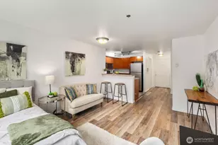 8745 Greenwood Ave N, Seattle, WA 98103 - Photo 17