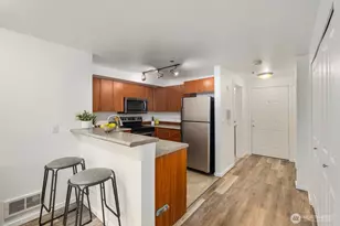 8745 Greenwood Ave N, Seattle, WA 98103 - Photo 13