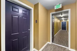 8745 Greenwood Ave N, Seattle, WA 98103 - Photo 5