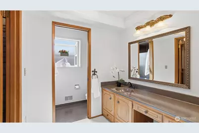 14624 SE 173rd Street, Renton, WA 98058 - Photo 17