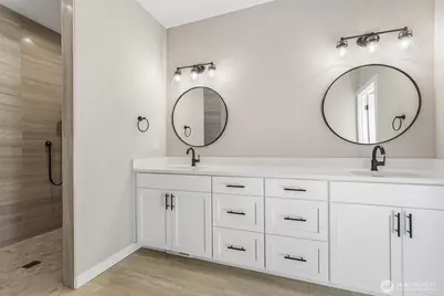 1395 Village Heights Place, Camano Island, WA 98282 - Photo 17