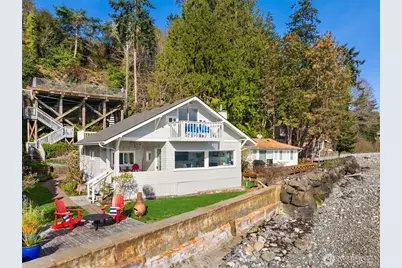 5430 Rockaway Beach Road NE, Bainbridge Island, WA 98110 - Photo 3