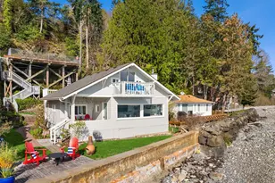 5430 Rockaway Beach Rd NE, Bainbridge Island, WA 98110 - Photo 3