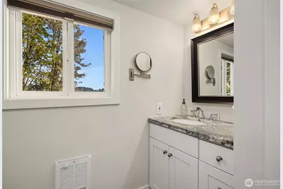 5430 Rockaway Beach Road NE, Bainbridge Island, WA 98110 - Photo 27