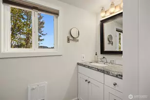 5430 Rockaway Beach Rd NE, Bainbridge Island, WA 98110 - Photo 27