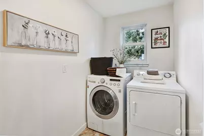 7737 12th Avenue SW, Seattle, WA 98106 - Photo 25