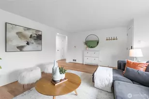 909 N 170th St, Shoreline, WA 98133 - Photo 7