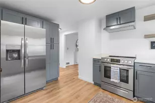 909 N 170th St, Shoreline, WA 98133 - Photo 15