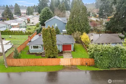 909 N 170th Street, Shoreline, WA 98133 - Photo 27