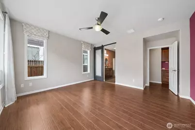 14509 Knoll Park Drive E, Bonney Lake, WA 98391 - Photo 17