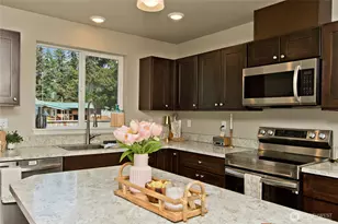 6422 198th St E, Spanaway, WA 98387 - Photo 9