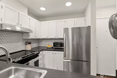 211 Summit Avenue E #S114, Seattle, WA 98102 - Photo 5