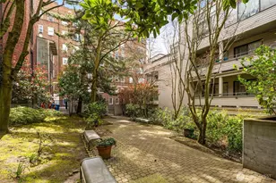 211 Summit Ave E, Seattle, WA 98102 - Photo 17