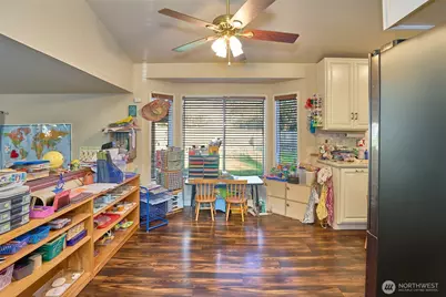 10417 190th Avenue Ct E, Bonney Lake, WA 98391 - Photo 9
