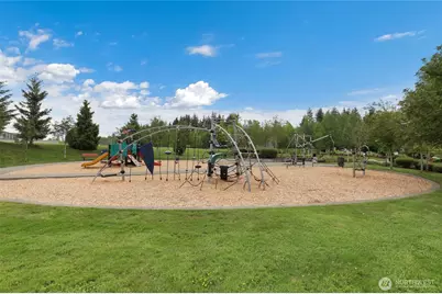 18983 129th Street Ct E, Bonney Lake, WA 98391 - Photo 37