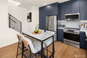 2755 NW 90th St, Seattle, WA 98117 - Photo 17