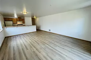 8830 Nesbit Ave N, Seattle, WA 98103 - Photo 23