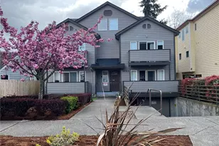 8830 Nesbit Ave N, Seattle, WA 98103 - Photo 3