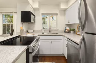 2740 118th Ave SE, Bellevue, WA 98005 - Photo 7