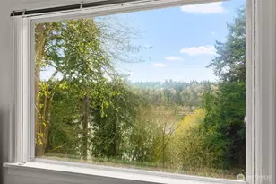 2009 Water St SW, Olympia, WA 98501 - Photo 5