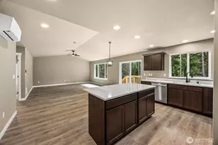 18410 Rampart Dr SE, Yelm, WA 98597 - Photo 11