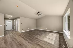 18410 Rampart Dr SE, Yelm, WA 98597 - Photo 5