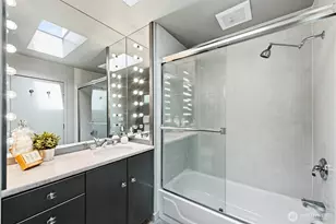 16 Wembley Ln, Mercer Island, WA 98040 - Photo 15