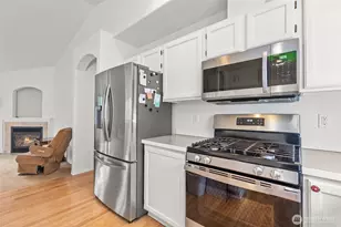 1731 Pottery Ave, Port Orchard, WA 98366 - Photo 11