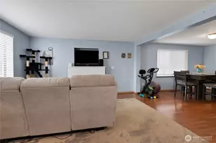 704 29th Ave SE, Puyallup, WA 98374 - Photo 5