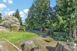 19207 78th St E, Bonney Lake, WA 98391 - Photo 37